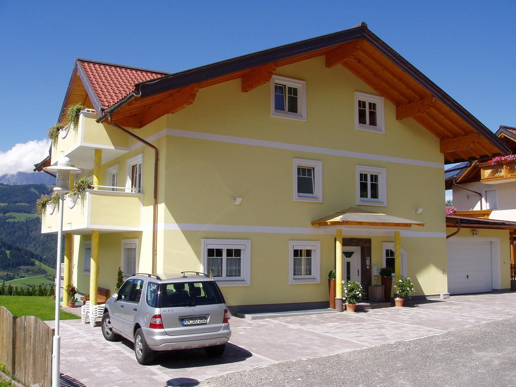 Haus Heigl Apartment Sankt Johann im Pongau Exterior foto